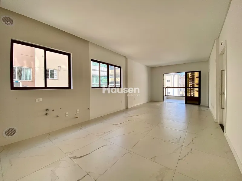 Apartamento novo com 3 suítes em Itapema!: 1ª foto da galeria de imagens do imóvel