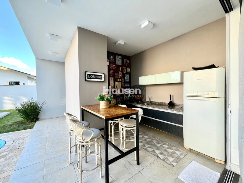 Linda Casa com Piscina no Jardim Maluche: 11ª foto da galeria de imagens do imóvel