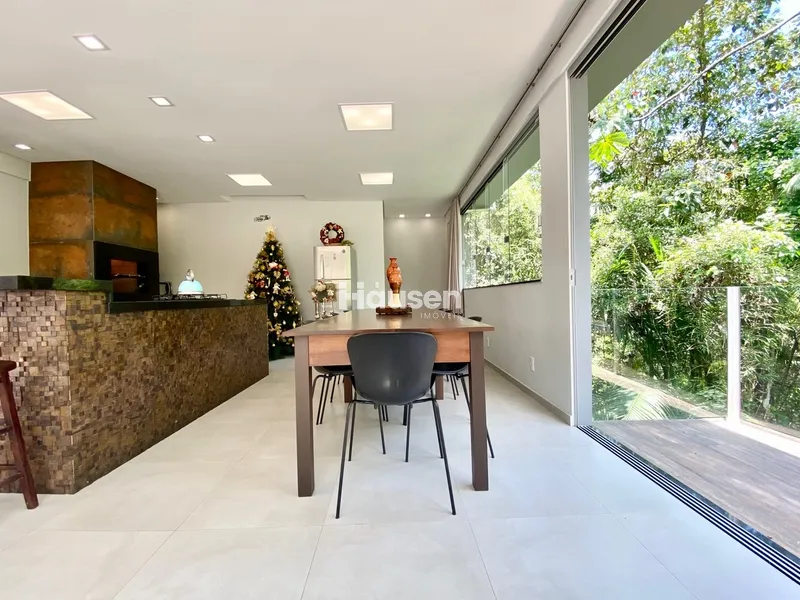 CASA MOBILIADA NO BAIRRO SOUZA CRUZ: 12ª foto da galeria de imagens do imóvel