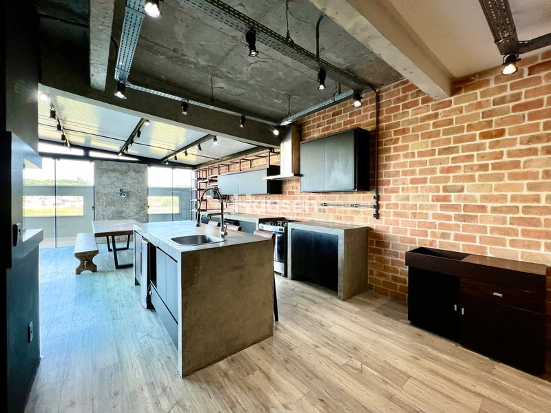 Apartamento com 3 suítes no Riverside Um Refúgio Privativo com Piscina: 3ª foto da galeria de imagens do imóvel