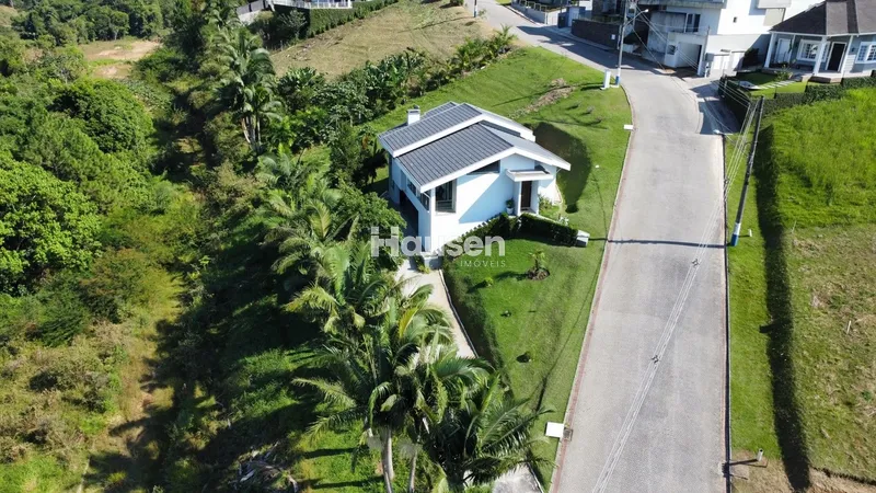 Linda Casa com 4 quartos em Guabiruba!: 5ª foto da galeria de imagens do imóvel