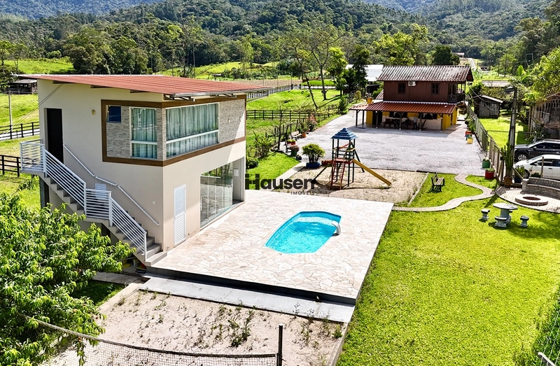 Sítio encantador  em Guabiruba : 3ª foto da galeria de imagens do imóvel