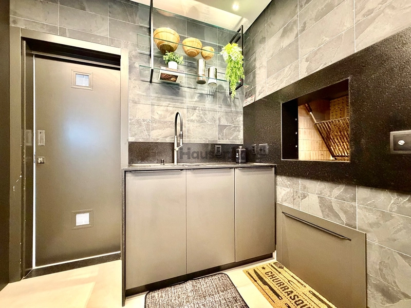 Apartamento com 3 Suítes Finamente Mobiliado e Equipado: 13ª foto da galeria de imagens do imóvel