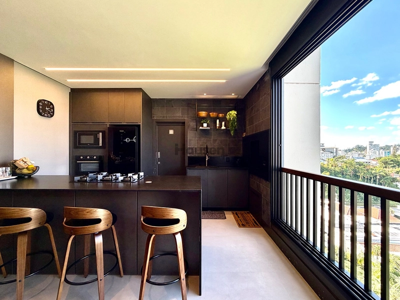Apartamento com 3 Suítes Finamente Mobiliado e Equipado: 10ª foto da galeria de imagens do imóvel