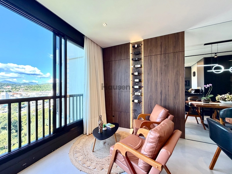 Apartamento com 3 Suítes Finamente Mobiliado e Equipado: 8ª foto da galeria de imagens do imóvel