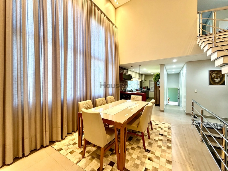 Linda Casa Próxima ao Centro de Brusque!: 8ª foto da galeria de imagens do imóvel