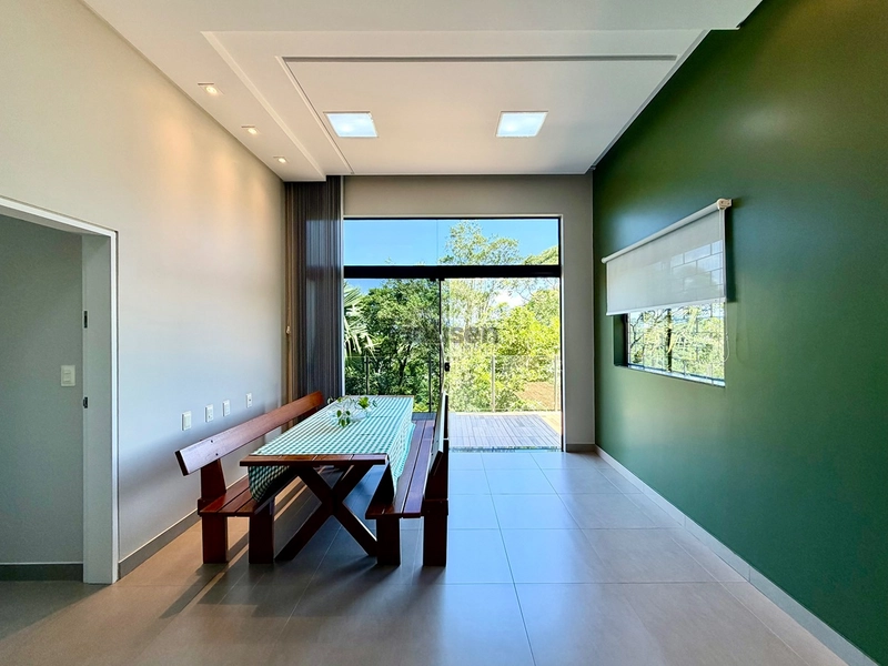 Linda Casa Próxima ao Centro de Brusque!: 12ª foto da galeria de imagens do imóvel