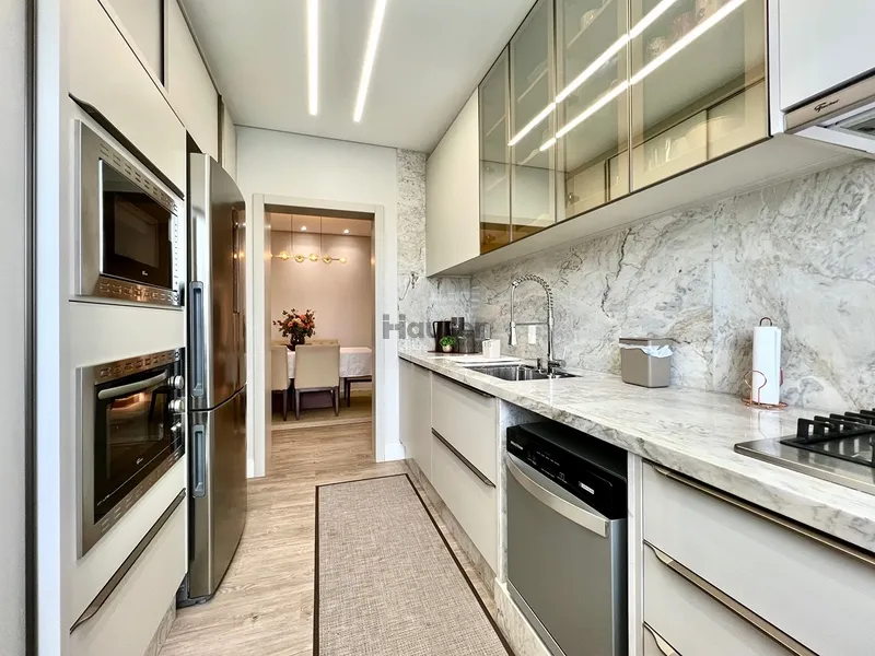 Apartamento com 3 dormitórios e 3 vagas de garagem no Centro de Brusque: 7ª foto da galeria de imagens do imóvel