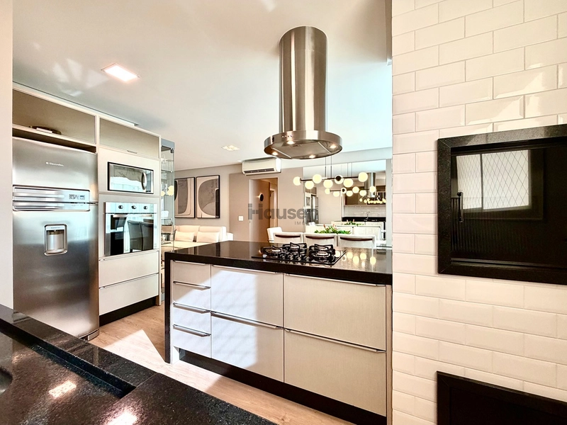 Apartamento Finamente Mobiliado e Decorado: 4ª foto da galeria de imagens do imóvel