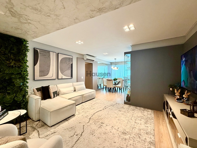 Apartamento Finamente Mobiliado e Decorado: 2ª foto da galeria de imagens do imóvel