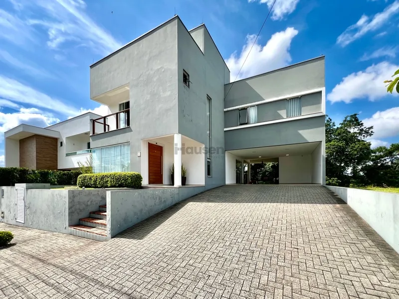 Linda Casa em Condomínio Fechado em Brusque!: 1ª foto da galeria de imagens do imóvel