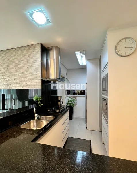 Apartamento Mobiliado com 3 dormitórios no bairro São Luiz!: 6ª foto da galeria de imagens do imóvel