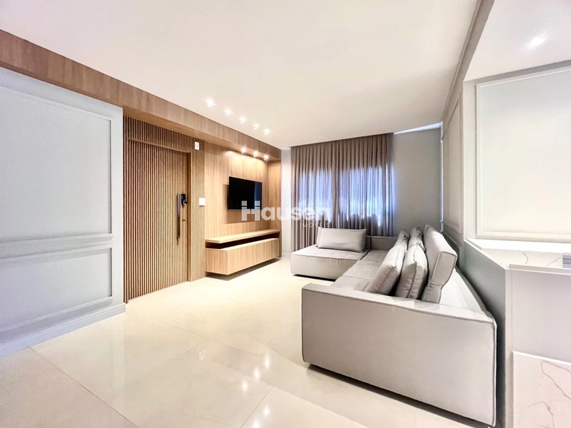 Apartamento no Centro Finamente Mobiliado!: 1ª foto da galeria de imagens do imóvel