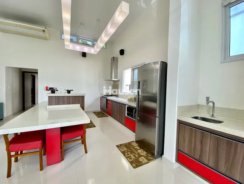 Linda Casa a venda no Bruschal: 5ª foto da galeria de imagens do imóvel