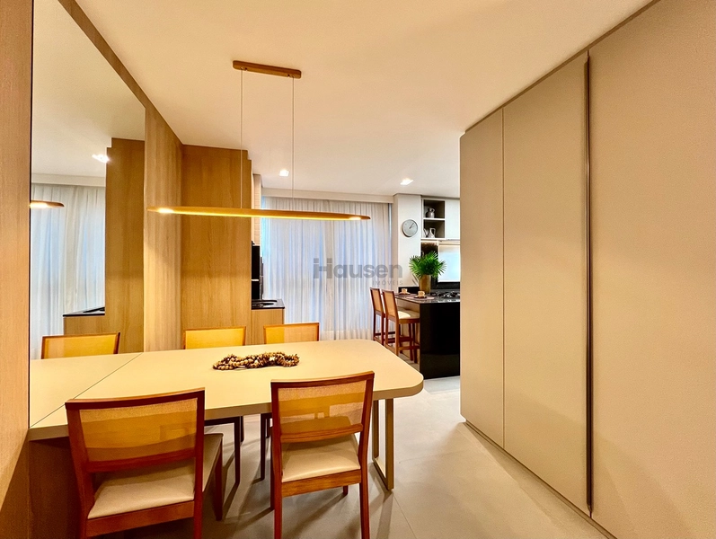 Apartamento mobiliado à venda no São Luiz: 2ª foto da galeria de imagens do imóvel