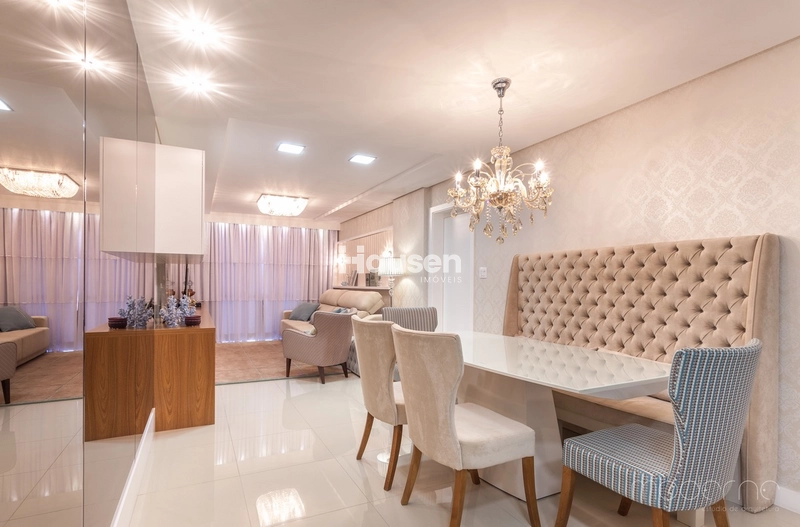 Lindo Apartamento com Piscina Privativa!: 4ª foto da galeria de imagens do imóvel