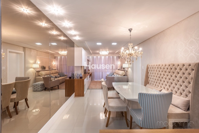 Lindo Apartamento com Piscina Privativa!: 3ª foto da galeria de imagens do imóvel