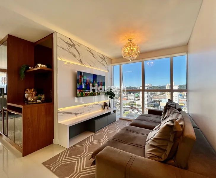 Lindo Apartamento Mobiliado com 3 Suítes no Centro!: 3ª foto da galeria de imagens do imóvel