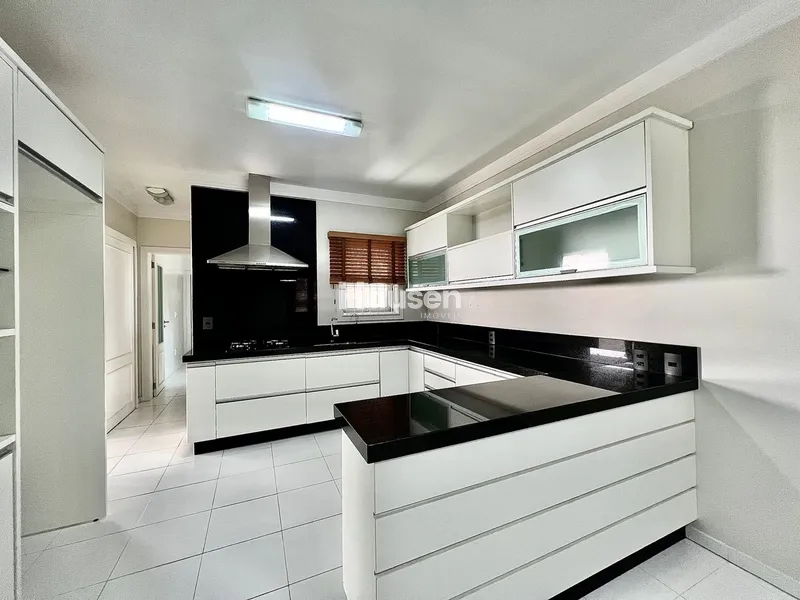 Excelente Casa no Centro de Brusque!: 13ª foto da galeria de imagens do imóvel