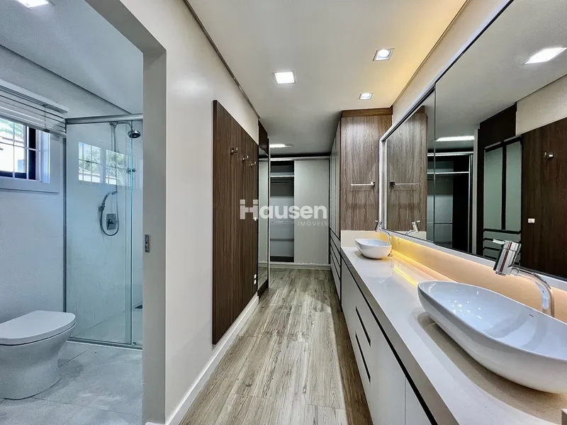 Excelente Casa no Centro de Brusque!: 16ª foto da galeria de imagens do imóvel