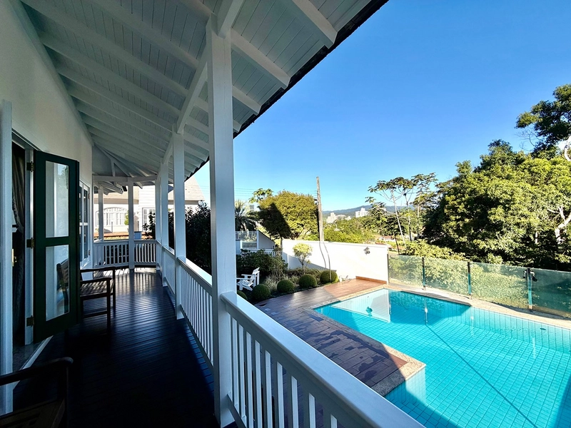 Linda Casa estilo Americano com 3 Suítes!: 10ª foto da galeria de imagens do imóvel