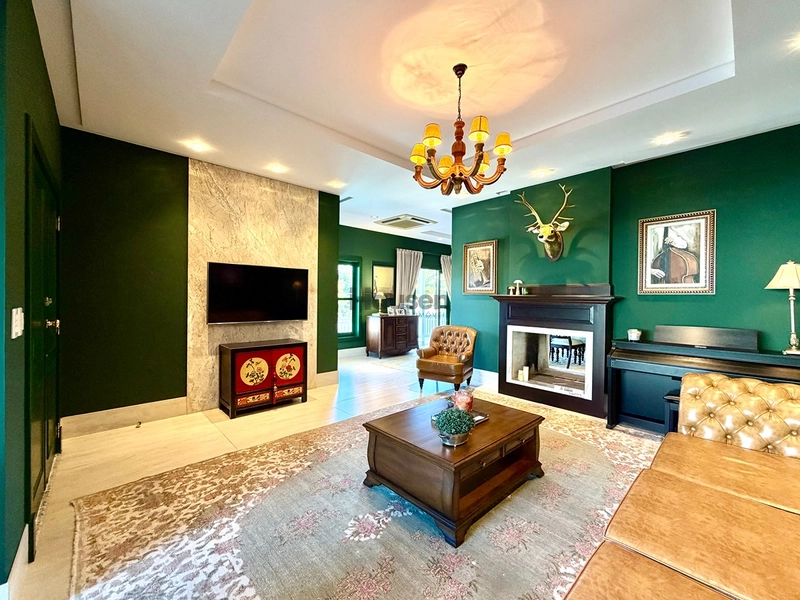 Linda Casa estilo Americano com 3 Suítes!: 15ª foto da galeria de imagens do imóvel