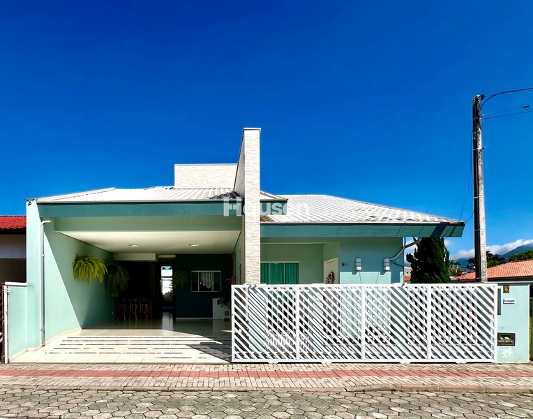 Casa no Jardim Azaléia em Brusque!: 2ª foto da galeria de imagens do imóvel
