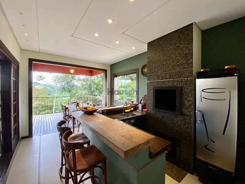 Linda Casa a venda no Centro: 4ª foto da galeria de imagens do imóvel