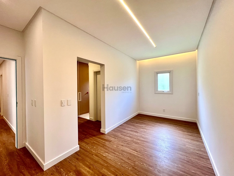 Exclusividade e Sofisticação em meio à Natureza: 15ª foto da galeria de imagens do imóvel