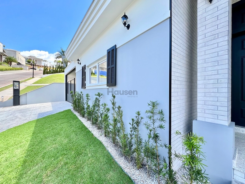 Exclusividade e Sofisticação em meio à Natureza: 4ª foto da galeria de imagens do imóvel