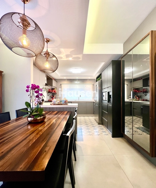 Belíssima Casa no bairro Bruschal!: 7ª foto da galeria de imagens do imóvel