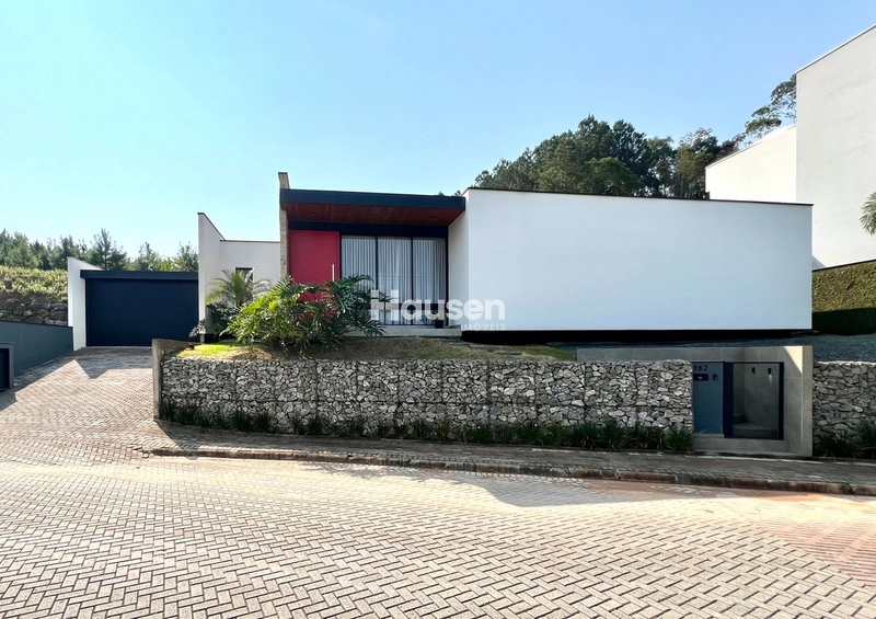 Linda Casa em Loteamento de Alto Padrão na Guabiruba!: 1ª foto da galeria de imagens do imóvel