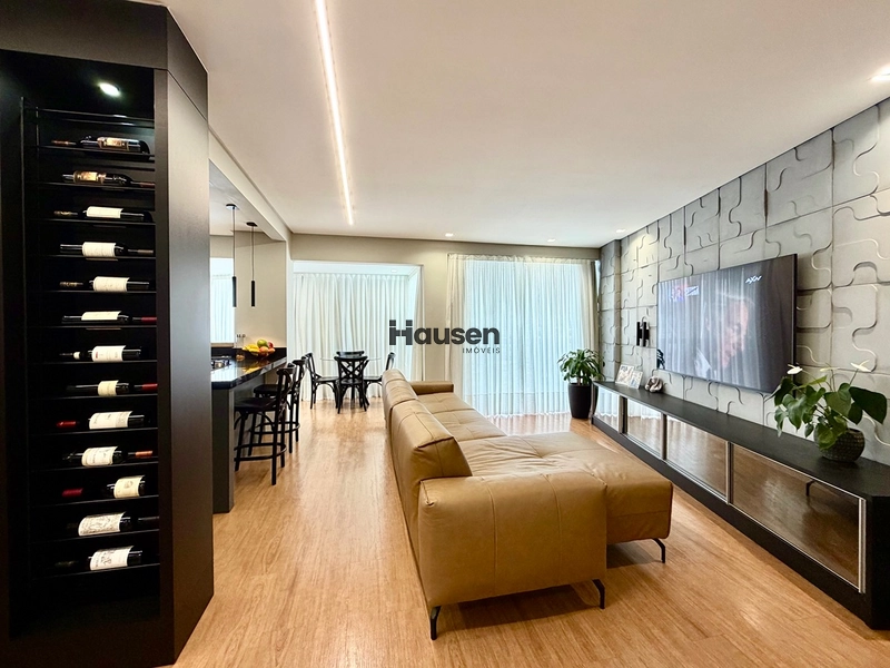 Lindo Apartamento em Condomínio Fechado com 3 Suítes: 2ª foto da galeria de imagens do imóvel