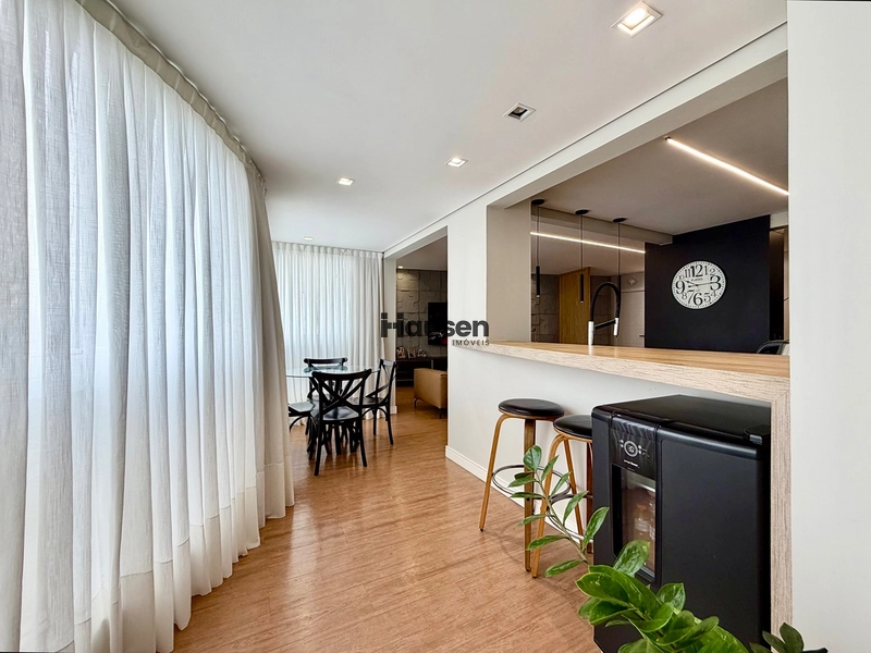 Lindo Apartamento em Condomínio Fechado com 3 Suítes: 10ª foto da galeria de imagens do imóvel