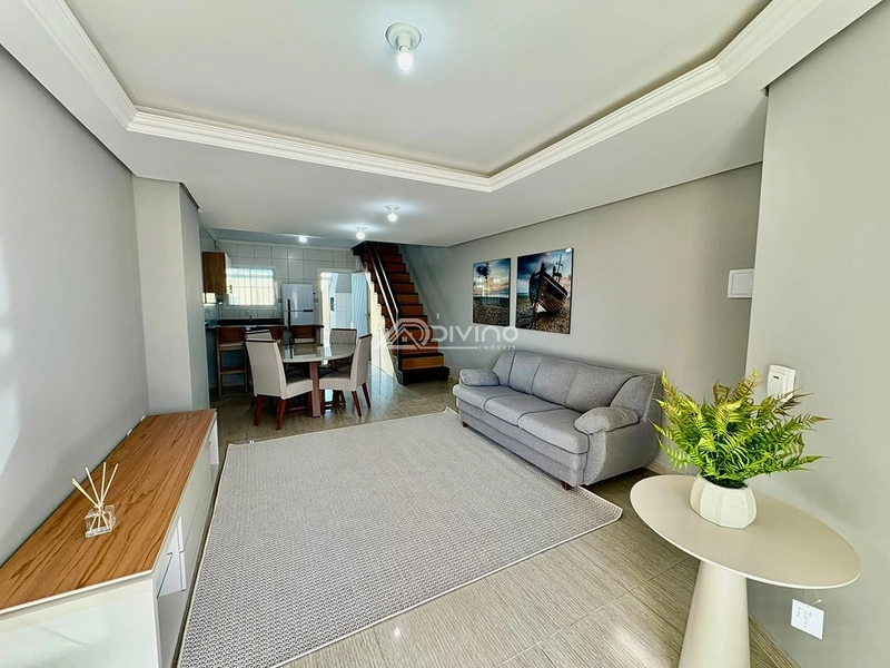 Duplex 2 dormitórios a venda em Tramandaí: 1ª foto da galeria de imagens do imóvel