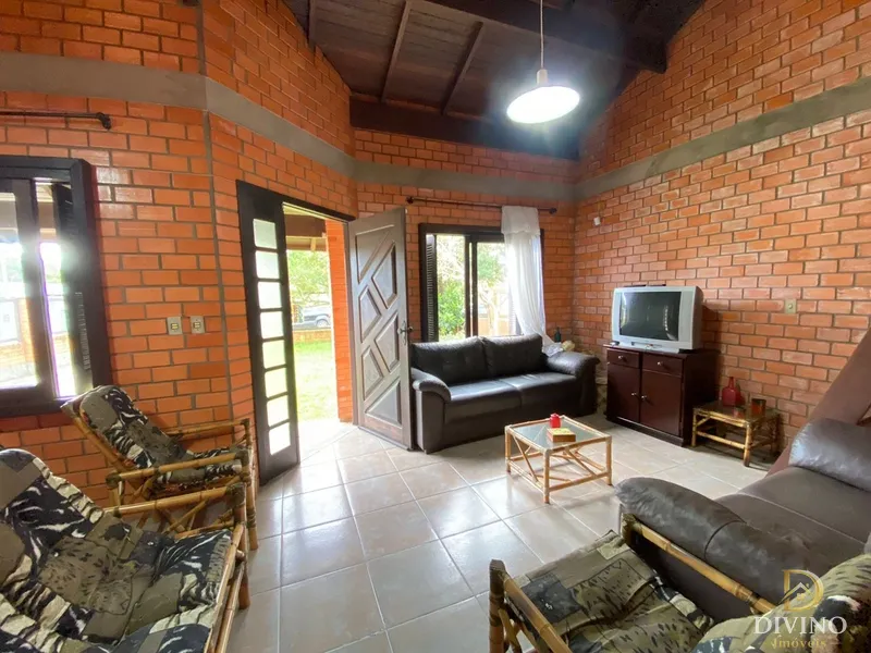 Casa no centro de Imbé a poucas quadras do mar: 8ª foto da galeria de imagens do imóvel