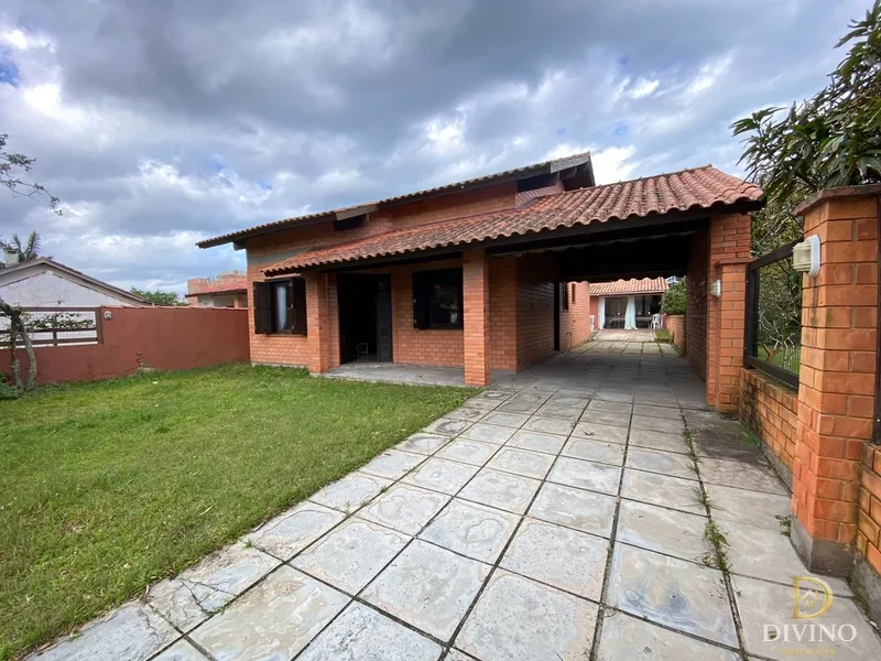 Casa no centro de Imbé a poucas quadras do mar: 4ª foto da galeria de imagens do imóvel