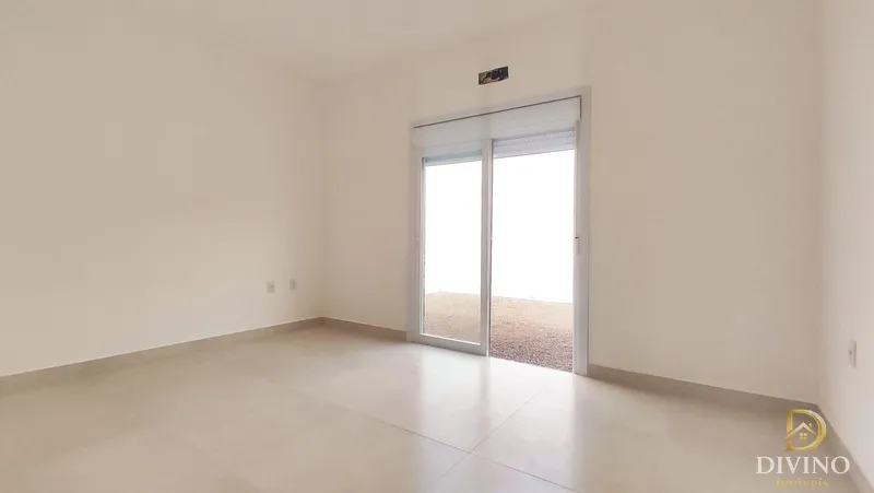 Linda casa na Praia! Nova, modelo contemporaneo, qualidade em oferta!: 14ª foto da galeria de imagens do imóvel