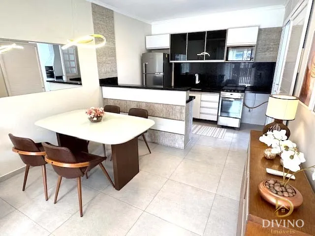 Ótima casa à venda, 2 dormitórios - Centro.: 5ª foto da galeria de imagens do imóvel