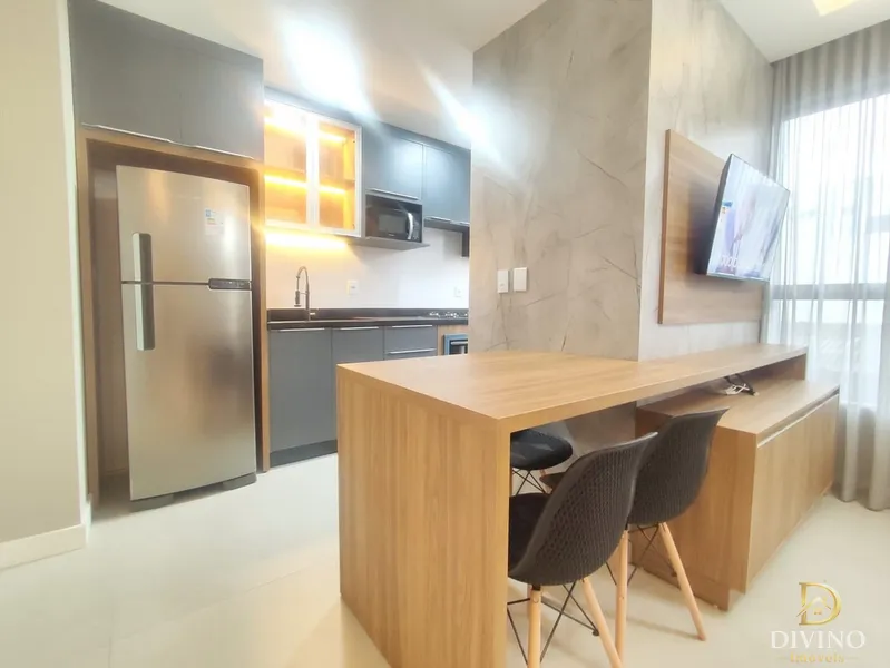Apartamento na praia, 03 quadras do mar, mobiliado, novo! Oferta!: 2ª foto da galeria de imagens do imóvel