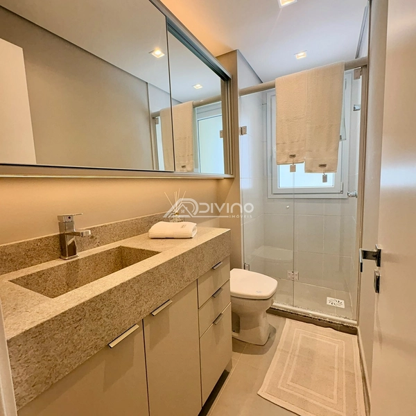 Apartamento de 3 dormitórios decorado em Tramandaí próximo ao mar: 14ª foto da galeria de imagens do imóvel