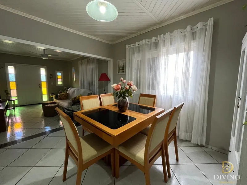 Casa na Praia! AMpla bem localizada, perfeita pra você morar! oferta!: 3ª foto da galeria de imagens do imóvel