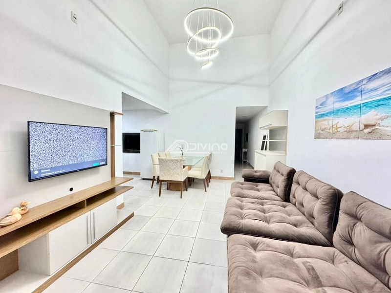 Imóvel à venda, a apenas 4 quadras do mar e com piscina, localizad: 5ª foto da galeria de imagens do imóvel
