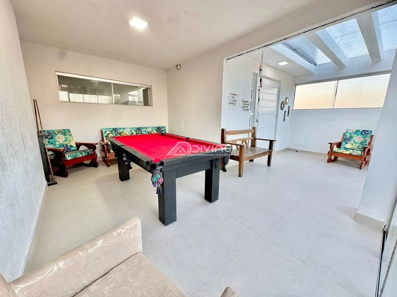 Imóvel à venda, a apenas 4 quadras do mar e com piscina, localizad: 3ª foto da galeria de imagens do imóvel