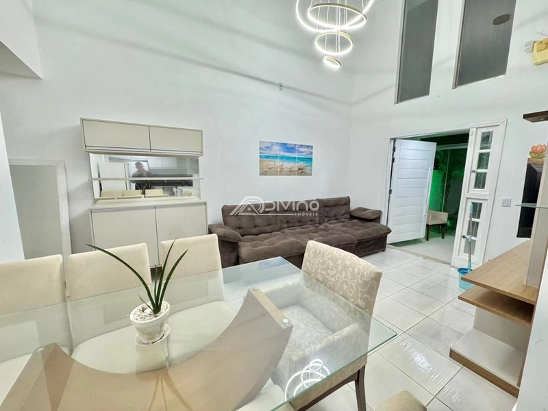 Imóvel à venda, a apenas 4 quadras do mar e com piscina, localizad: 9ª foto da galeria de imagens do imóvel
