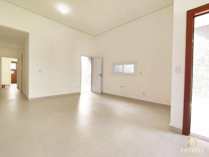 Tenha sua casa na praia!Nova!qualidade de acabamento,perto do mar!: 4ª foto da galeria de imagens do imóvel