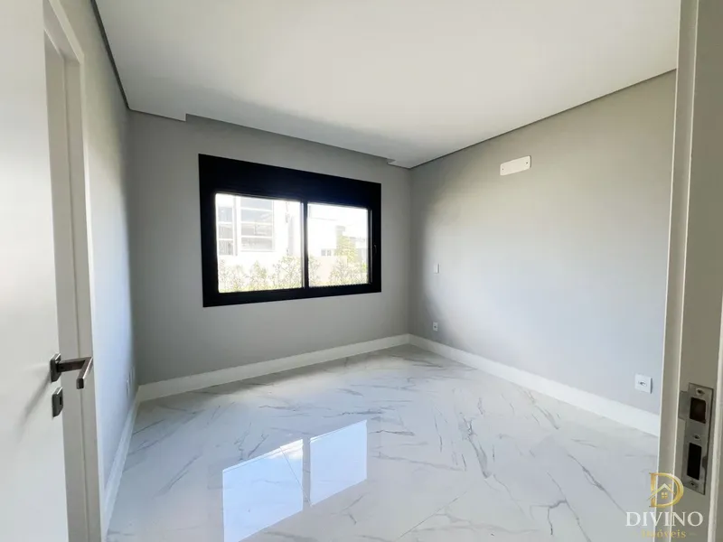 Casa Nova - Alto Padrão Localização Privilegiada dentro do Condomínio.: 12ª foto da galeria de imagens do imóvel