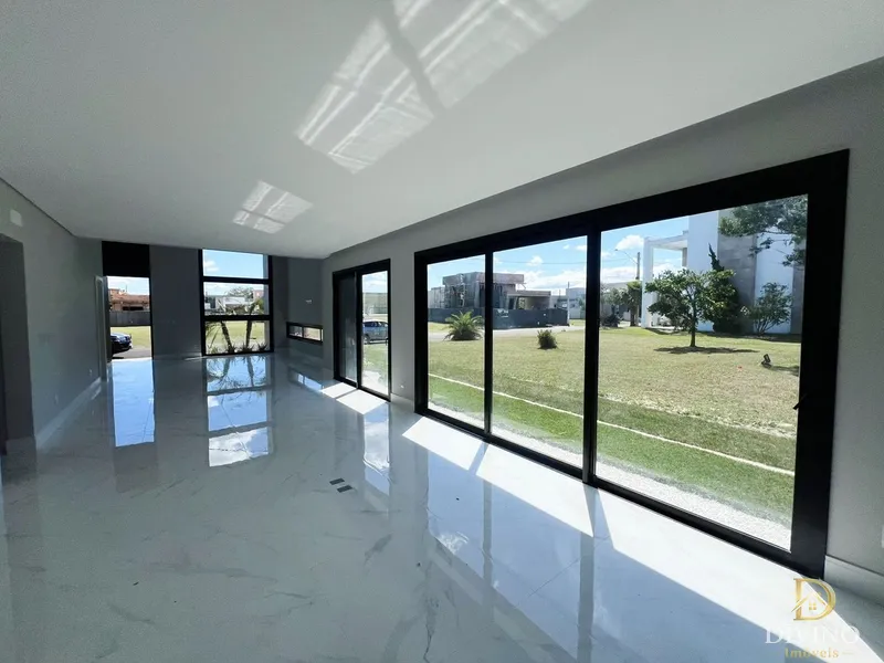 Casa Nova - Alto Padrão Localização Privilegiada dentro do Condomínio.: 8ª foto da galeria de imagens do imóvel
