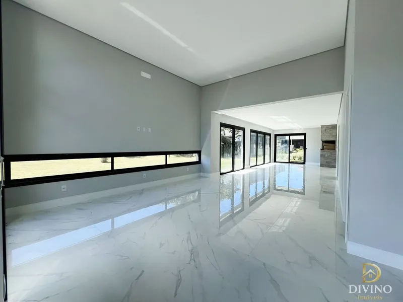 Casa Nova - Alto Padrão Localização Privilegiada dentro do Condomínio.: 4ª foto da galeria de imagens do imóvel