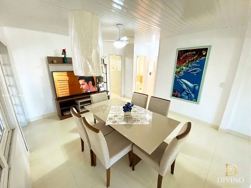 Casa na Praia, com Piscina, espaço gourmet, anexo com lareira! Confira: 9ª foto da galeria de imagens do imóvel